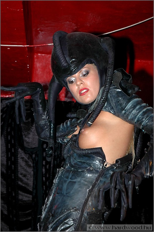 06.jpg